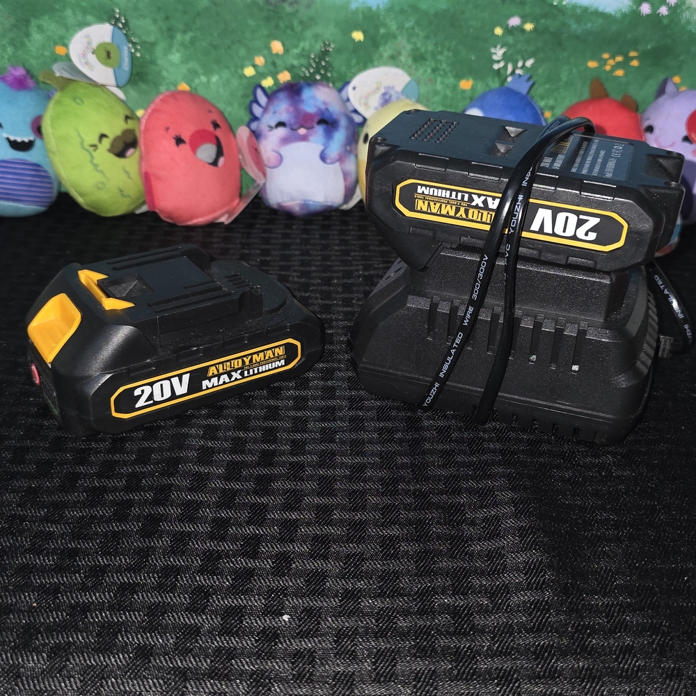 ALLOY 20V Max Lithium Battery Pack - Black and Yellow